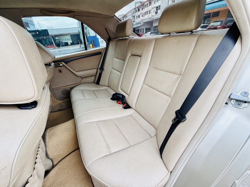 ขาย 1997 Mercedes-Benz C-Class C180 AMG มือสอง กรุงเทพฯ WowCar ขายรถมือสองในประเทศไทย