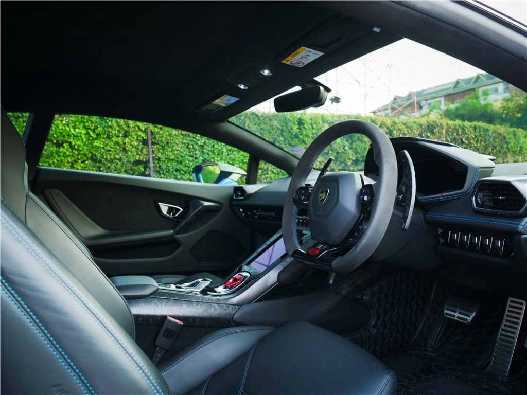 ขาย 2020 Lamborghini Huracan Evo AWD มือสอง Koonying กรุงเทพฯ ขายรถมือสองในประเทศไทย