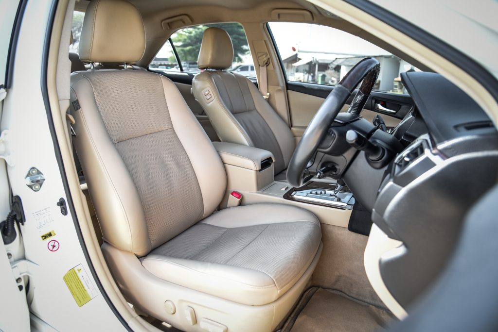 2013 Toyota ขายรถมือสองในประเทศไทย