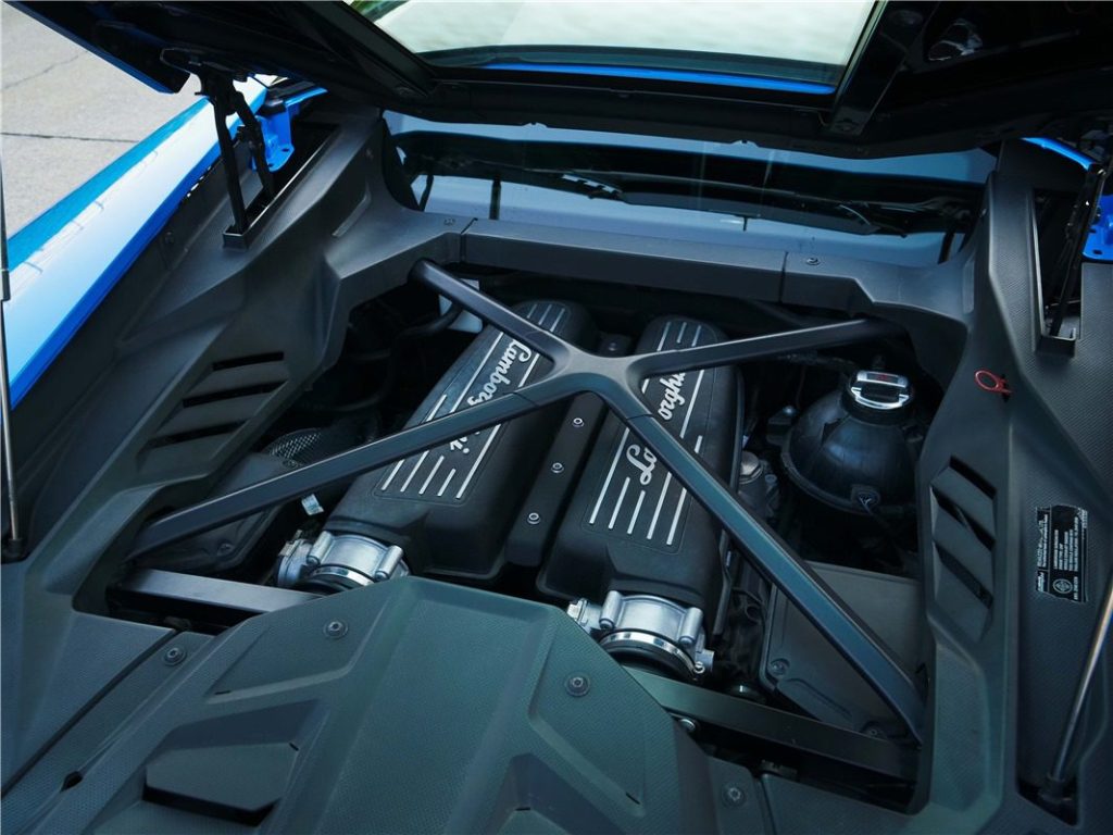 ขาย 2020 Lamborghini Huracan Evo AWD มือสอง Koonying กรุงเทพฯ ขายรถมือสองในประเทศไทย