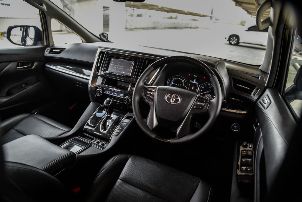 2015 Toyota ขายรถมือสองในประเทศไทย
