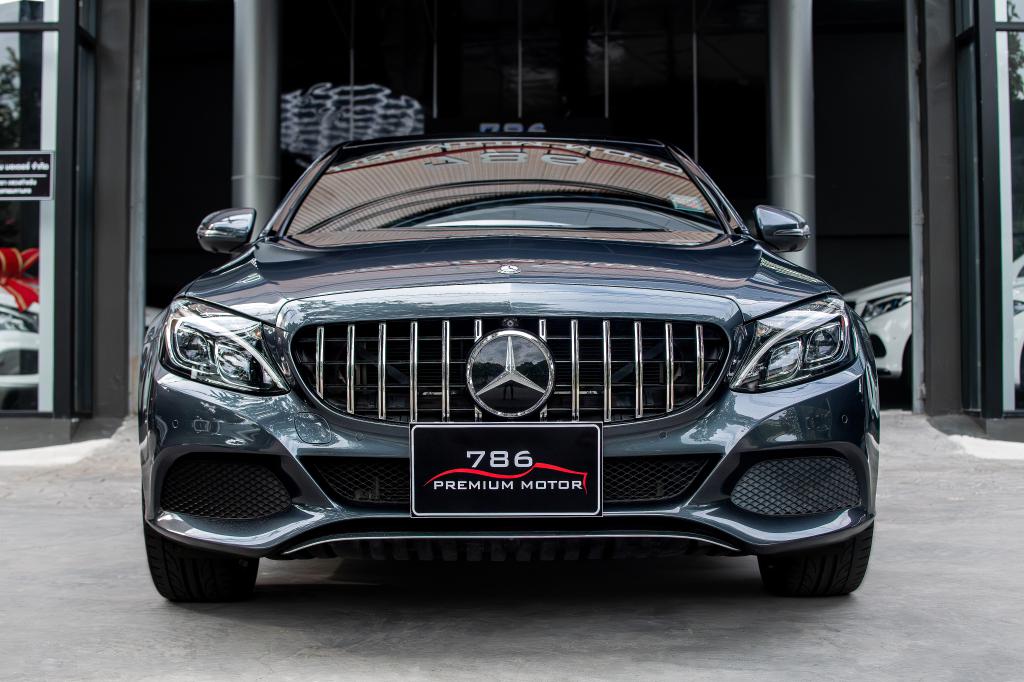 2017 Mercedes-Benz ขายรถมือสองในประเทศไทย