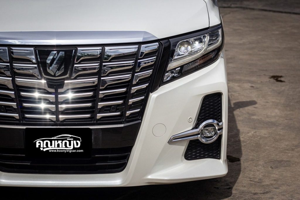 2015 Toyota ขายรถมือสองในประเทศไทย