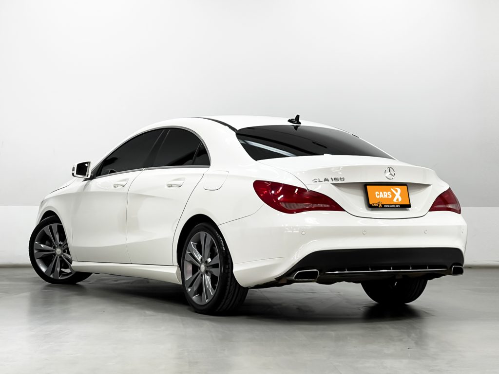 2015 Mercedes-Benz ขายรถมือสองในประเทศไทย