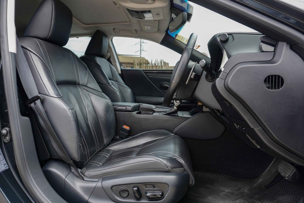 ขาย 2020 Lexus ES300H Luxury Hybrid AT มือสอง Perfect Car กรุงเทพฯ ขายรถมือสองในประเทศไทย