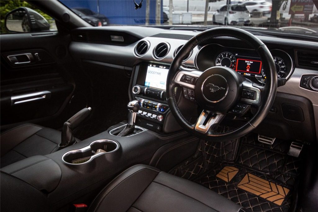 ขาย 2018 Ford Mustang 2.3 EcoBoost มือสอง Koonying กรุงเทพฯ WowCar ขายรถมือสองในประเทศไทย